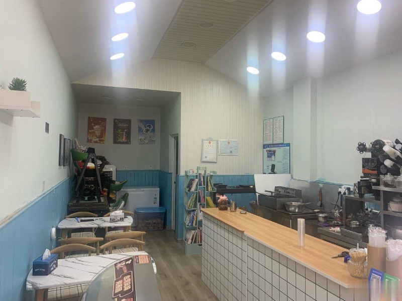 轉讓西河西江東路商業(yè)街店鋪31平方餐飲美食冷飲甜品店