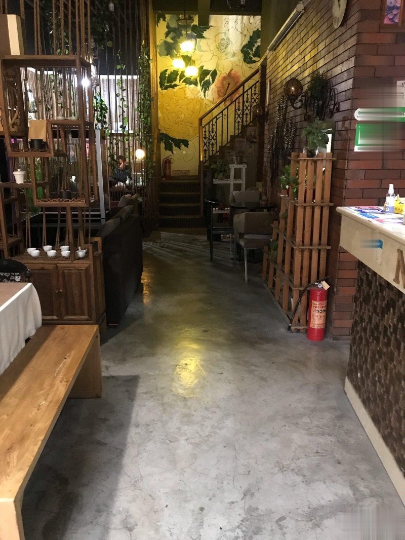 轉(zhuǎn)讓華康路156平米休閑茶館